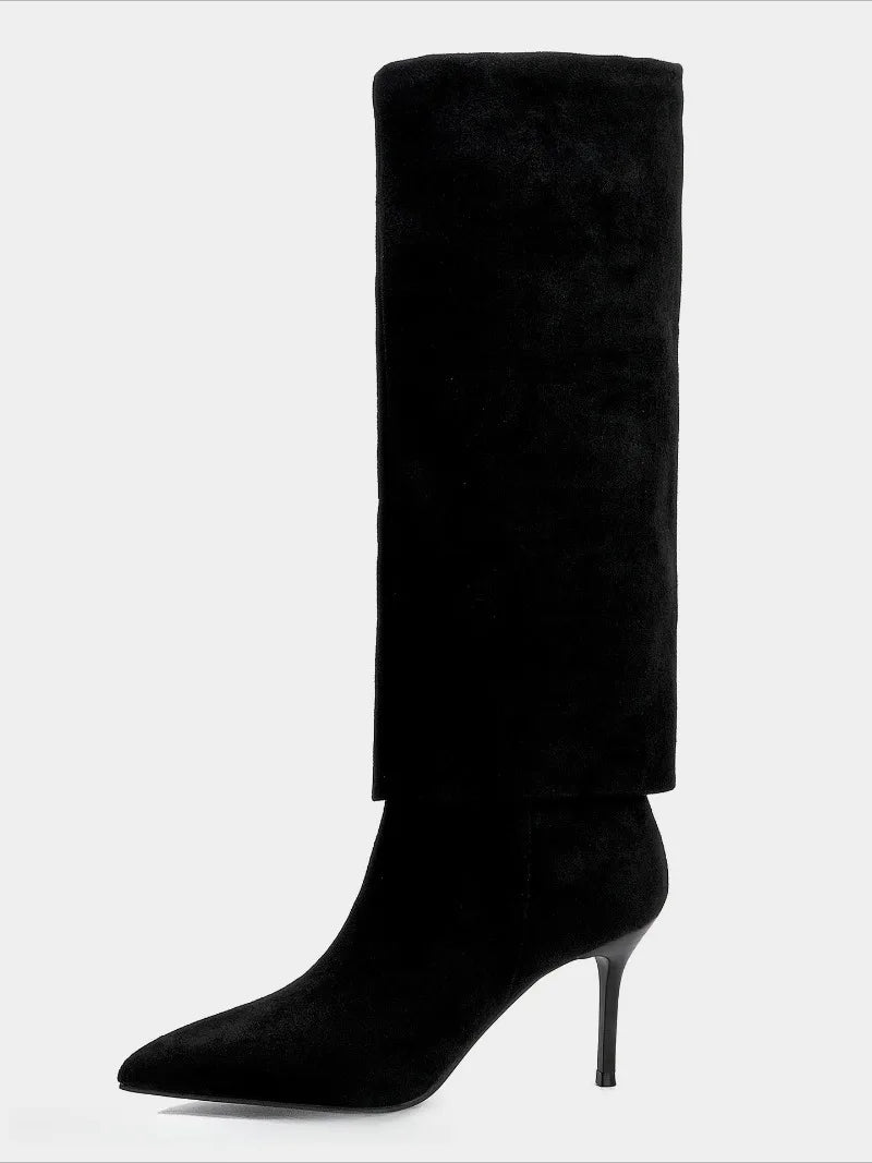 Bottes hautes à talons aiguilles
