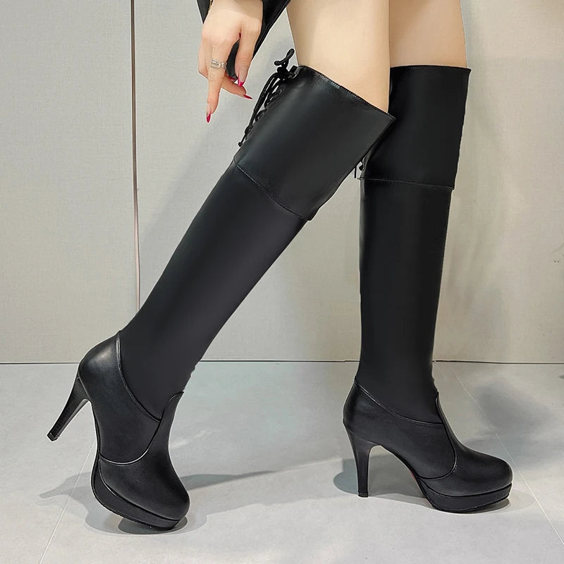 Bottes cuissardes à talons hauts