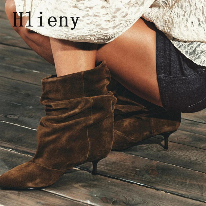 Bottine en daim plissé